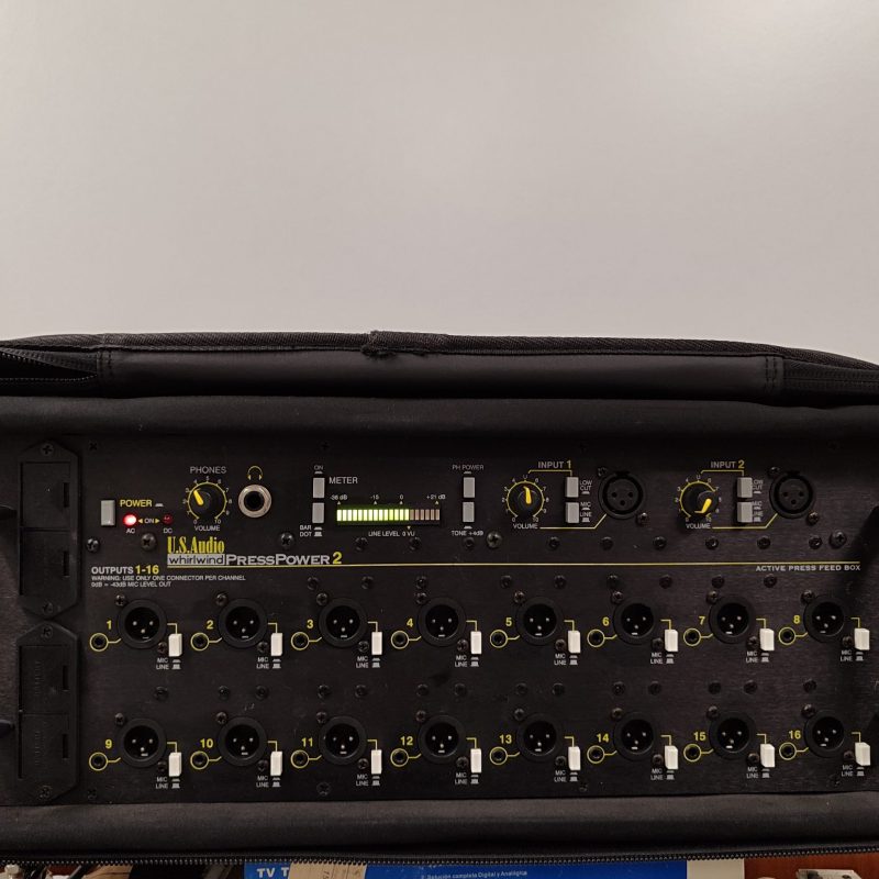 Press Box Whirlwind U.S. Audio PRESSPOWER2 - 2x16 Active Microphone com Mala